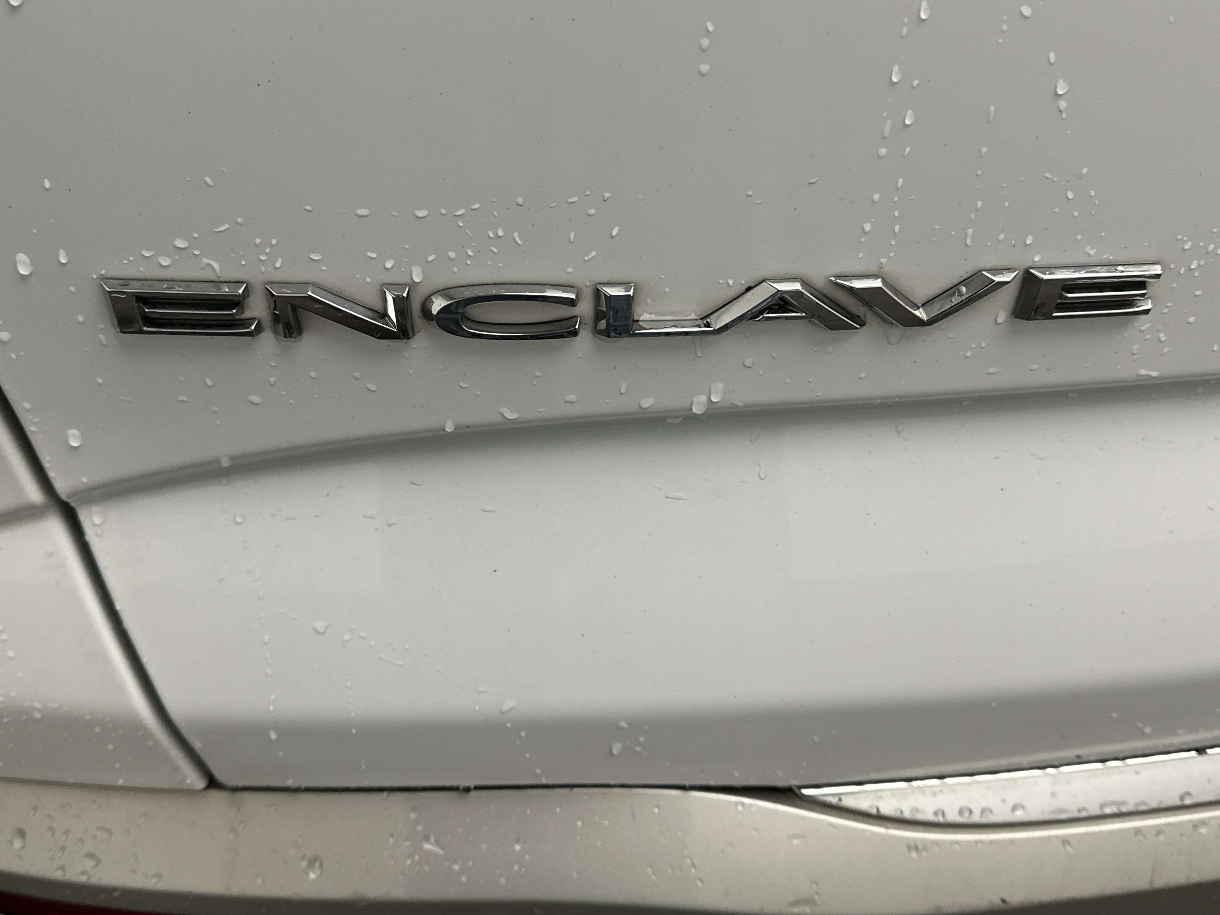 Used 2020 Buick Enclave Essence w/ Sound and Sites Package FWD image 12