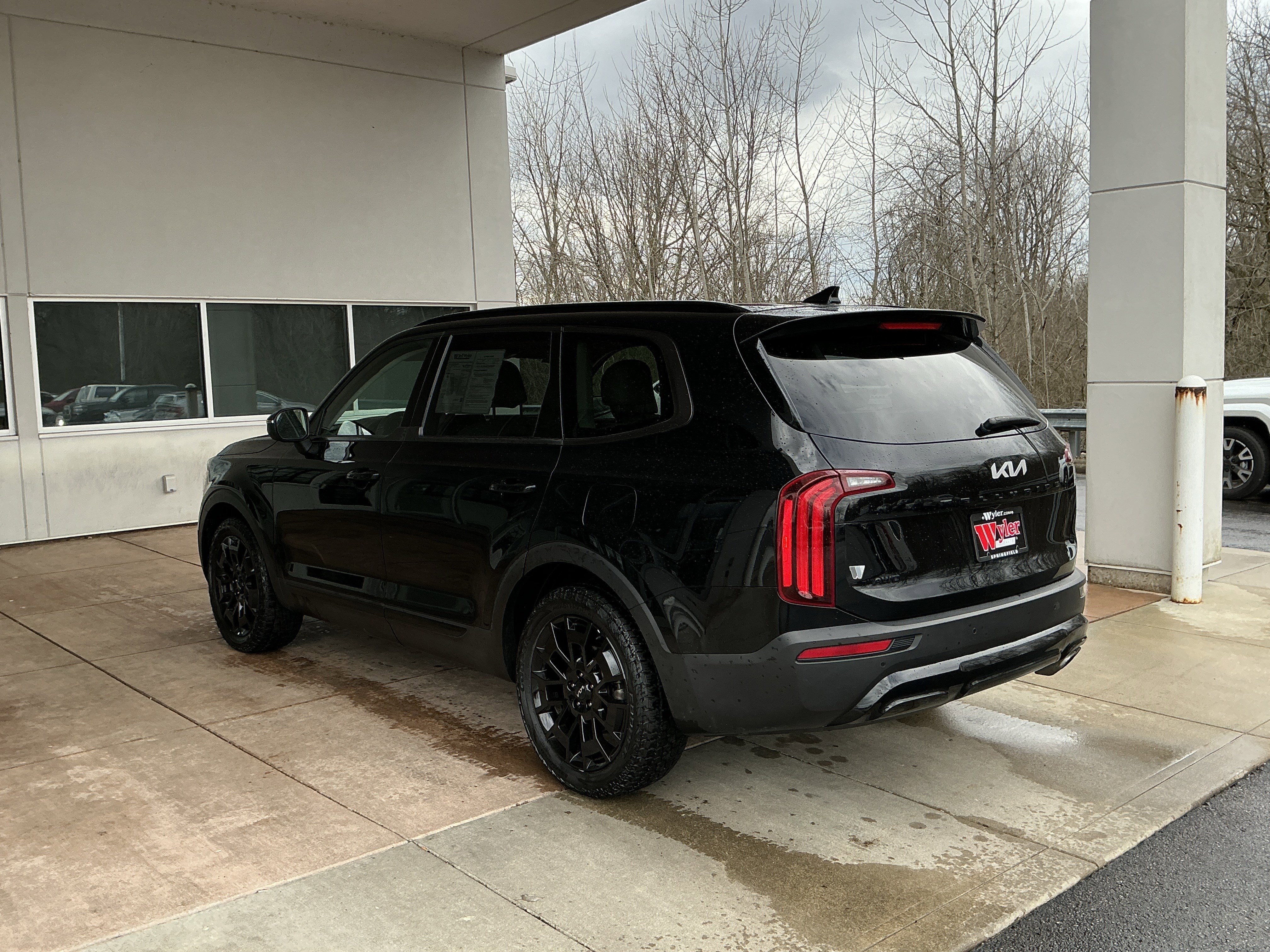 Used 2022 Kia Telluride EX w/ EX Premium Package image 20