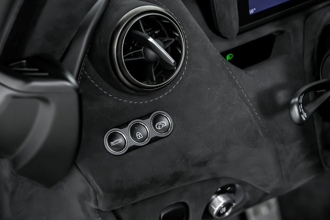 Used 2019 McLaren 720S image 25