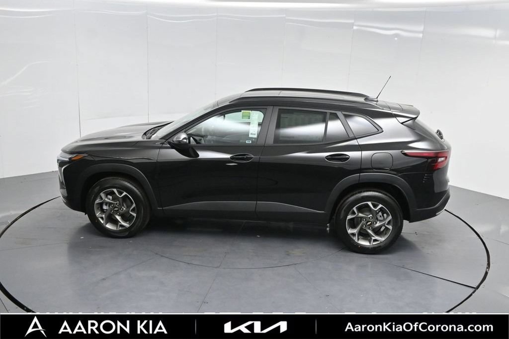 Used 2026 Chevrolet Trax LT w/ Sunroof Package FWD image 66