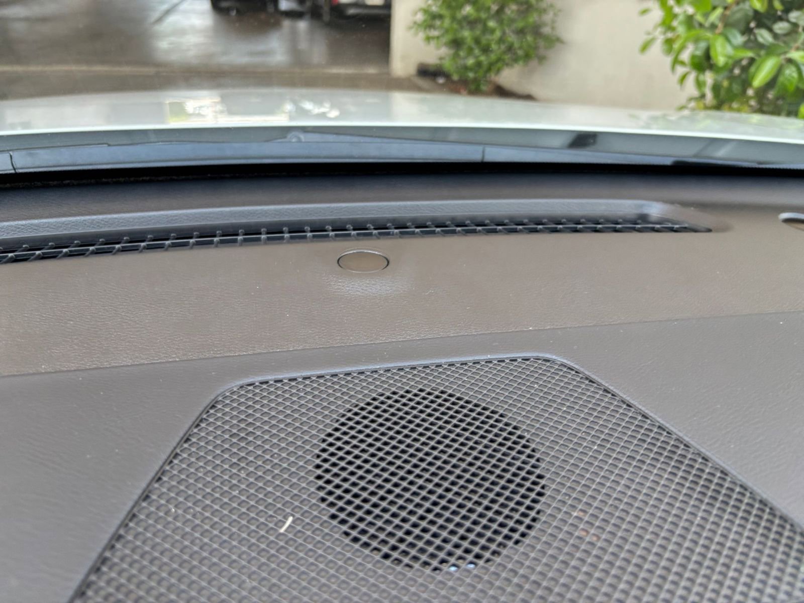 Used 2025 Nissan Altima 2.5 SV FWD image 17