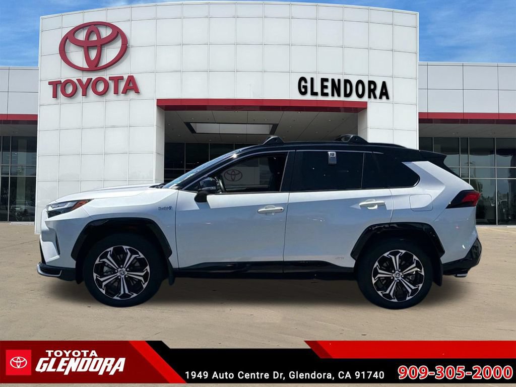 Certified 2024 Toyota RAV4 XSE w/ Weather Package AWD/4WD image 6