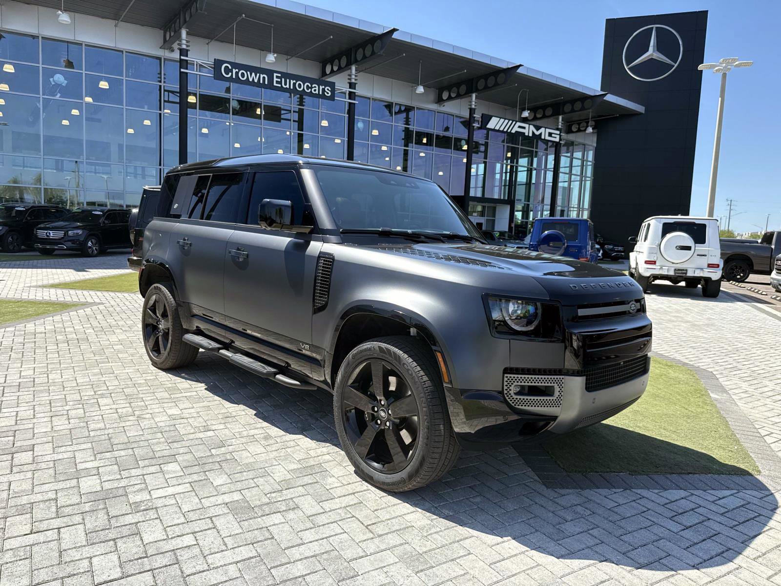 Used 2024 Land Rover Defender 110 Carpathian Edition image 8