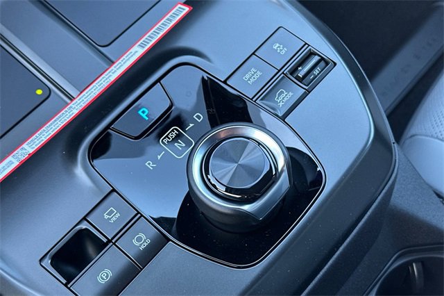 New 2026 Subaru Solterra Limited image 19