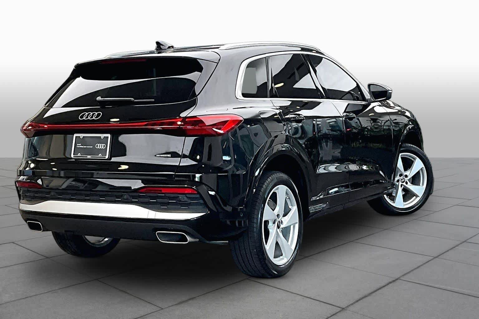 Certified 2025 Audi Q5 Premium AWD/4WD image 13
