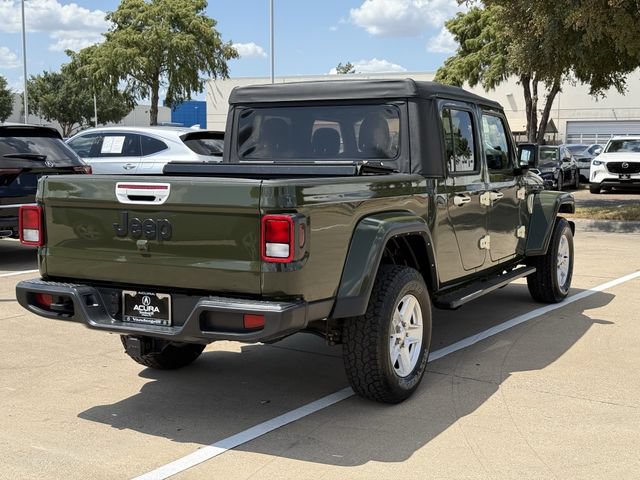 Used 2022 Jeep Gladiator Sport AWD/4WD image 4