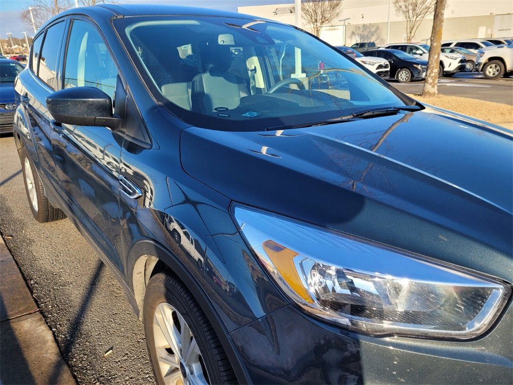 Used 2019 Ford Escape SE image 8