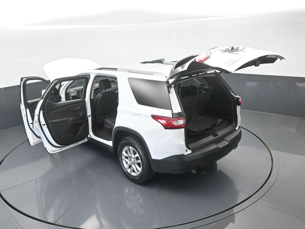 Used 2018 Chevrolet Traverse LT image 69