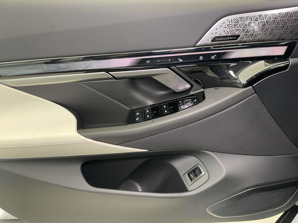 New 2027 BMW 530i xDrive AWD/4WD image 29