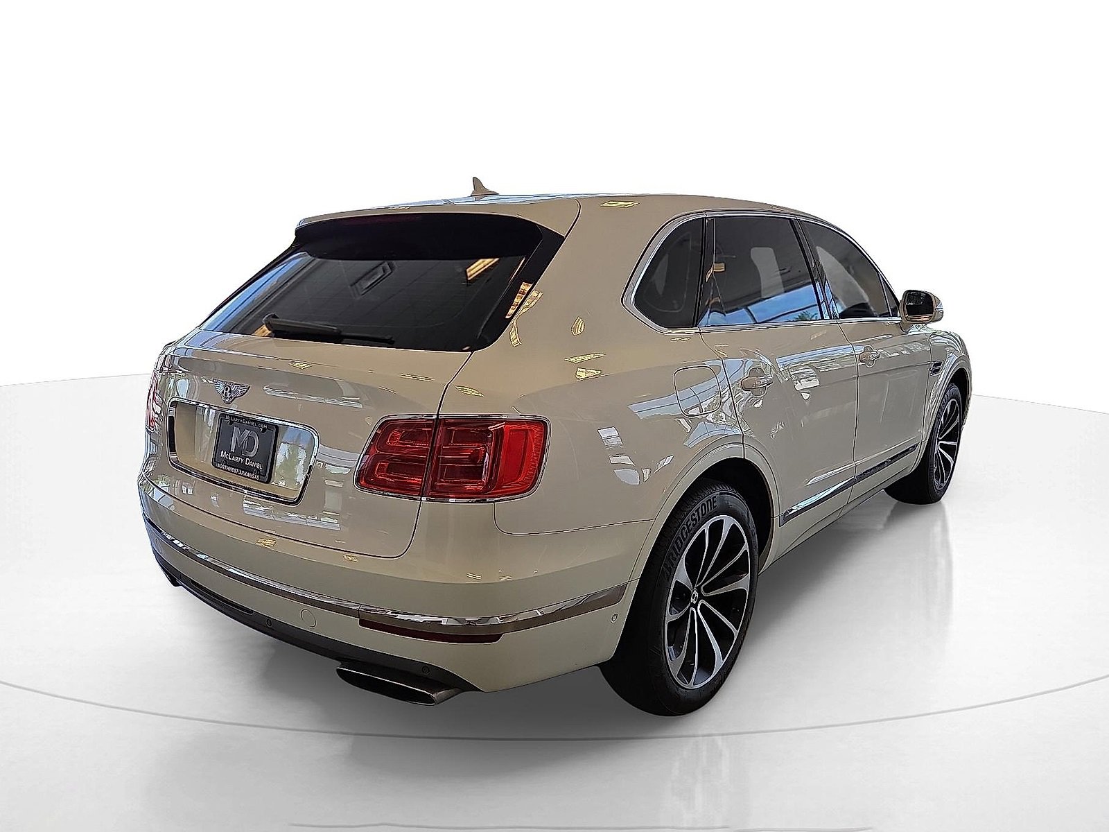 Used 2018 Bentley Bentayga image 5