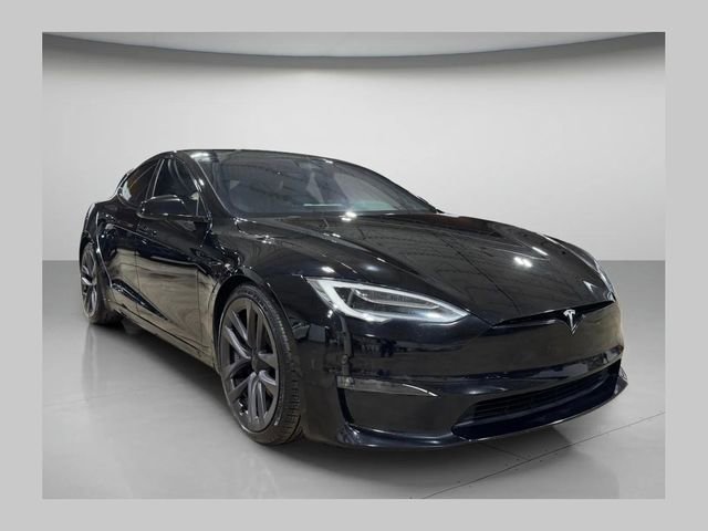 Used 2021 Tesla Model S Plaid image 1