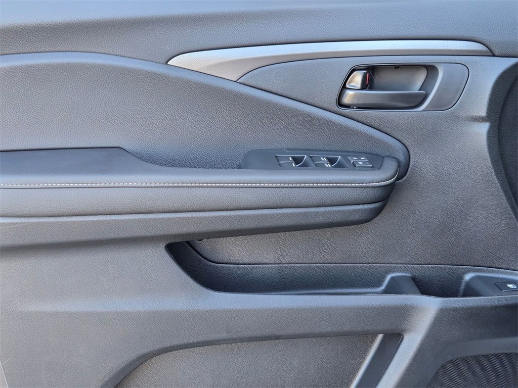 New 2026 Honda Ridgeline Sport image 12