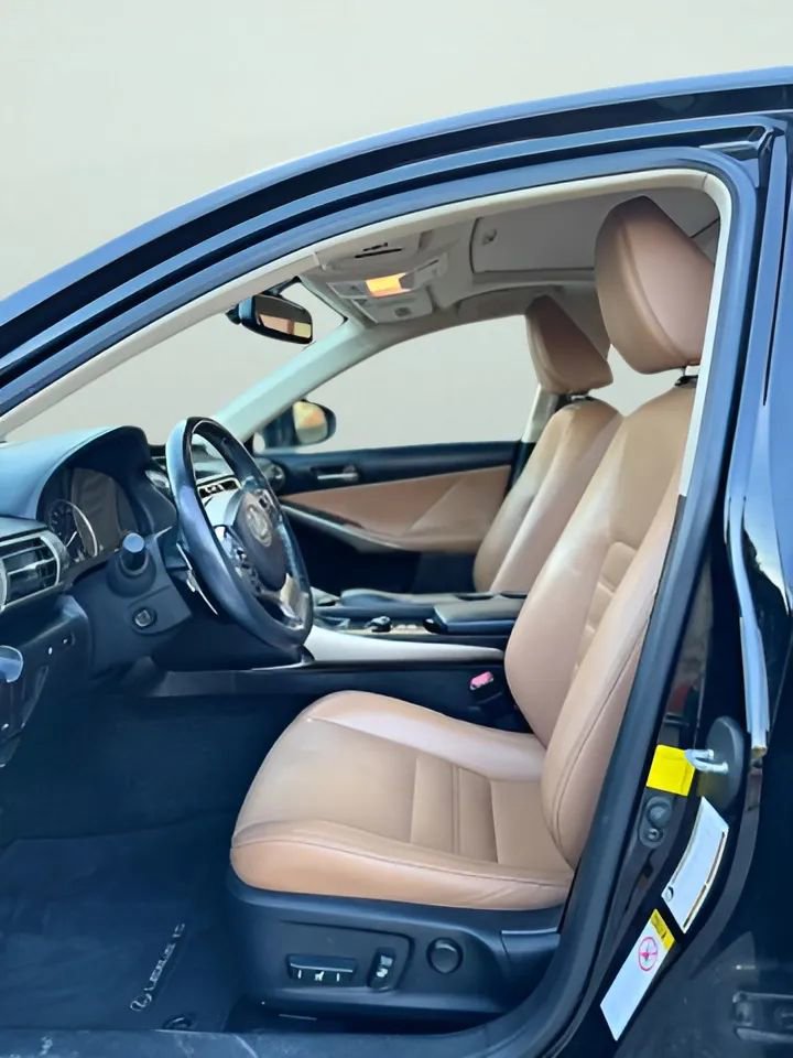 Used 2014 Lexus IS 250 w/ Luxury Package w/Brown Wood RWD image 13