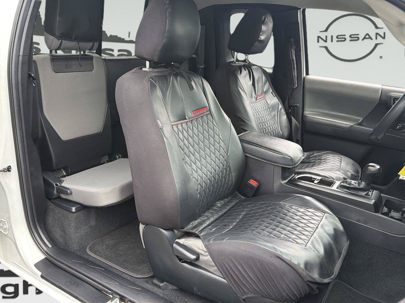 Used 2022 Toyota Tacoma SR w/ SX Package RWD image 29