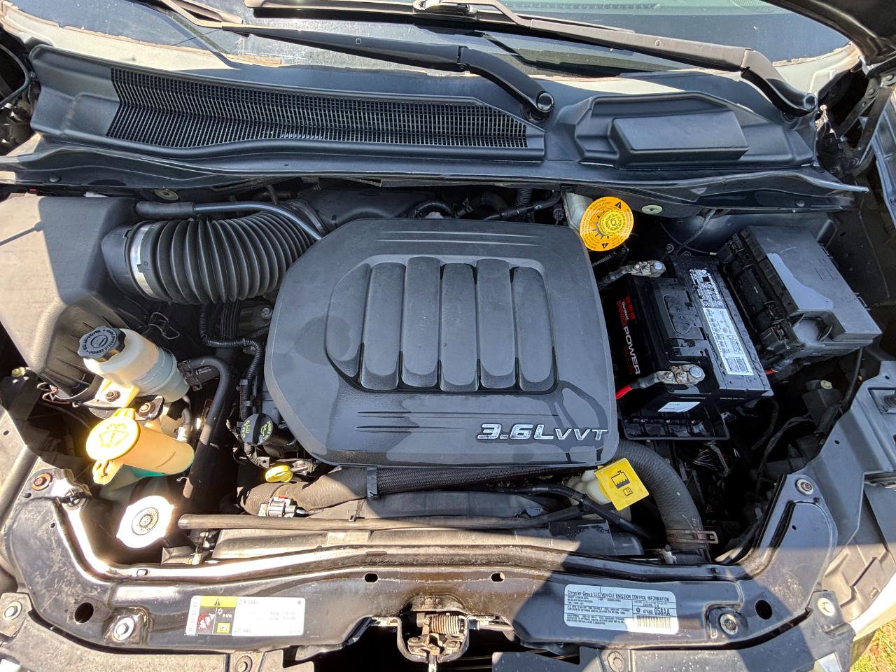 Used 2014 Dodge Grand Caravan SXT FWD image 9