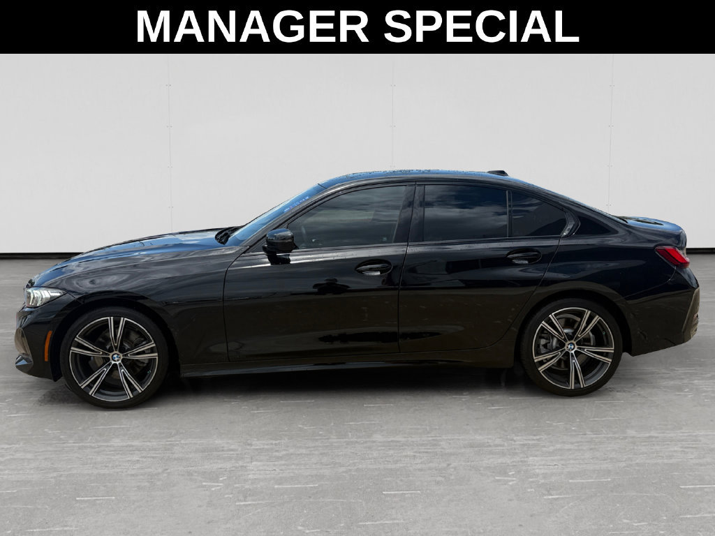 Used 2023 BMW 330i Sedan w/ Convenience Package RWD image 2