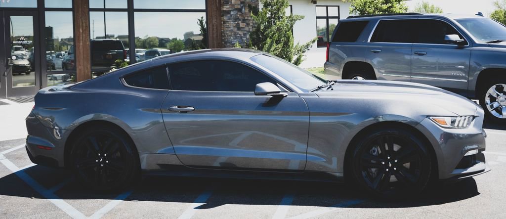Used 2017 Ford Mustang Premium w/ Ecoboost Performance Package image 12