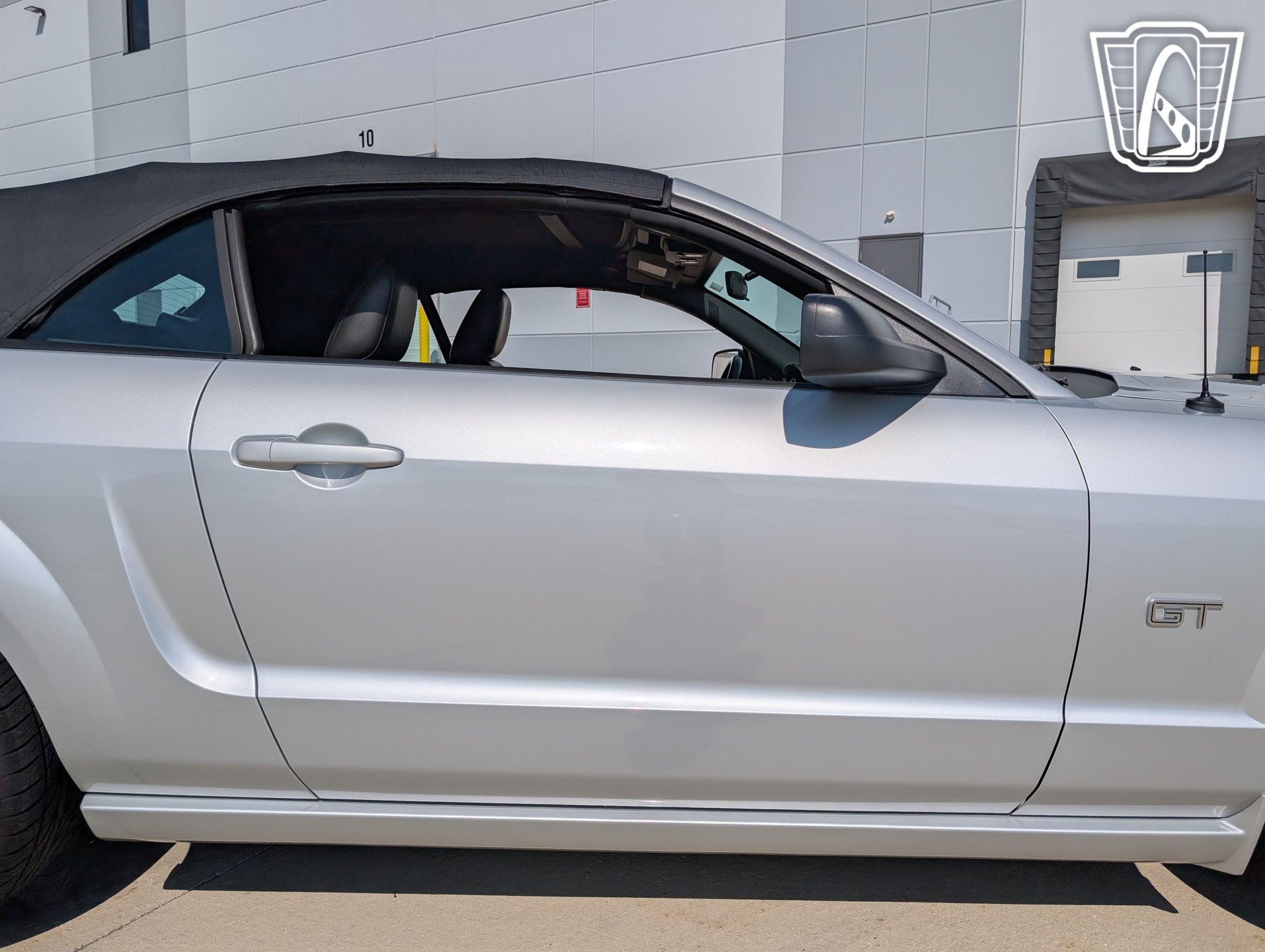 Used 2005 Ford Mustang GT RWD image 38