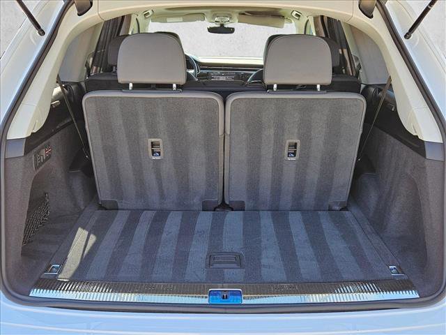 Used 2023 Audi Q7 3.0T Prestige w/ Prestige Package image 6