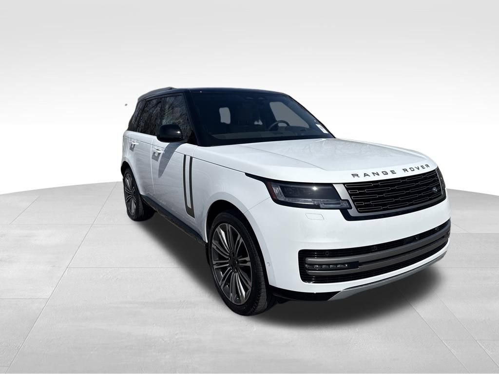 New 2026 Land Rover Range Rover SE image 5