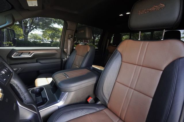 Used 2025 Chevrolet Silverado 2500 High Country AWD/4WD image 73