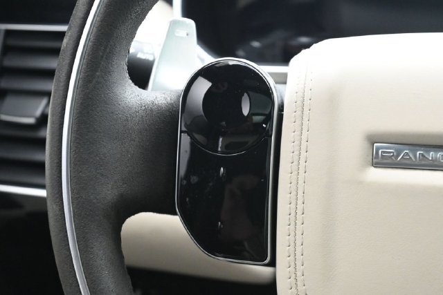 Used 2019 Land Rover Range Rover Sport HST AWD/4WD image 18