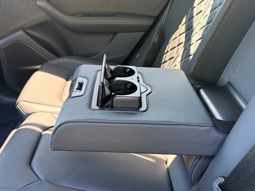 New 2026 Audi SQ8 Premium Plus AWD/4WD image 25