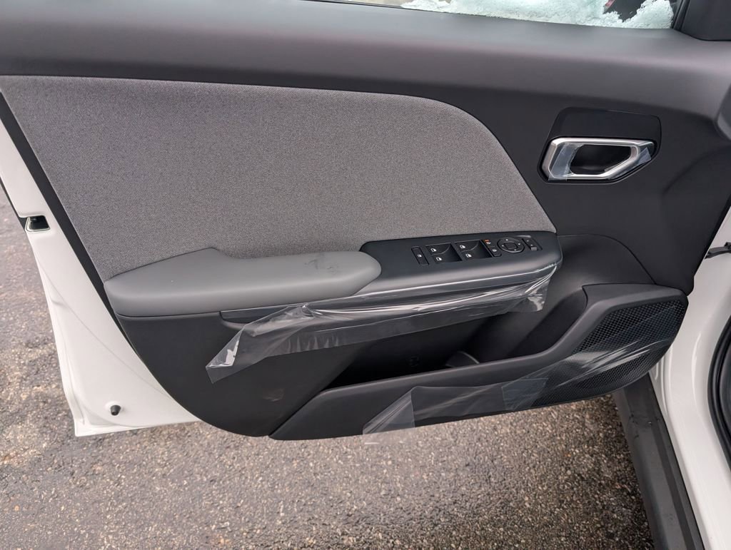 New 2025 Kia K4 EX image 14