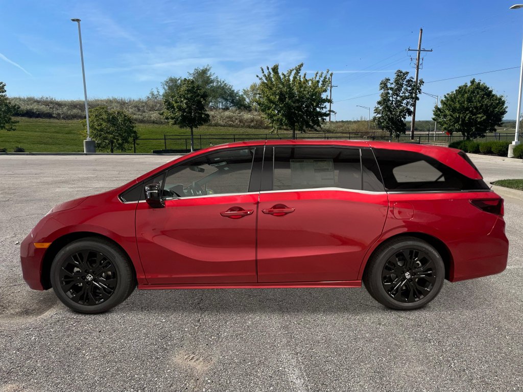 New 2026 Honda Odyssey Sport-L image 2