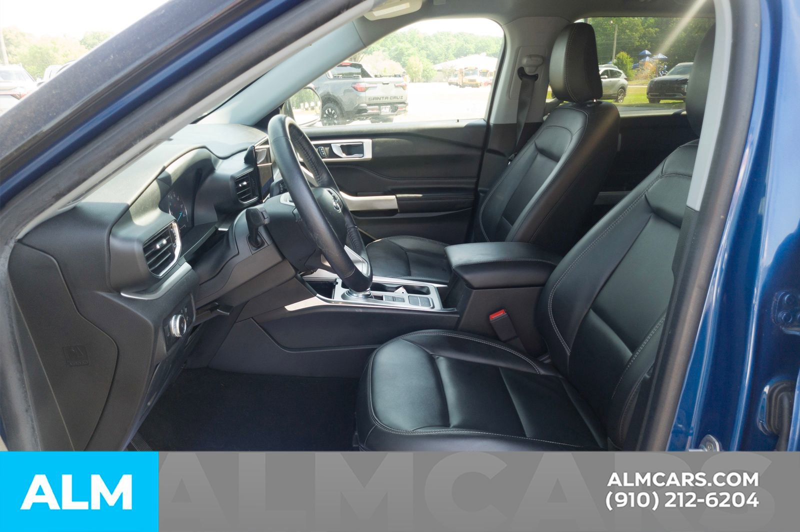 Used 2022 Ford Explorer XLT w/ Equipment Group 202A RWD image 17