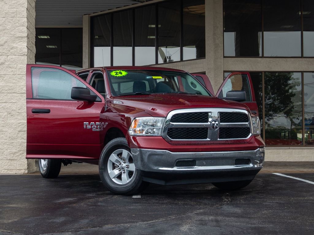 Used 2024 RAM 1500 Classic SLT image 12