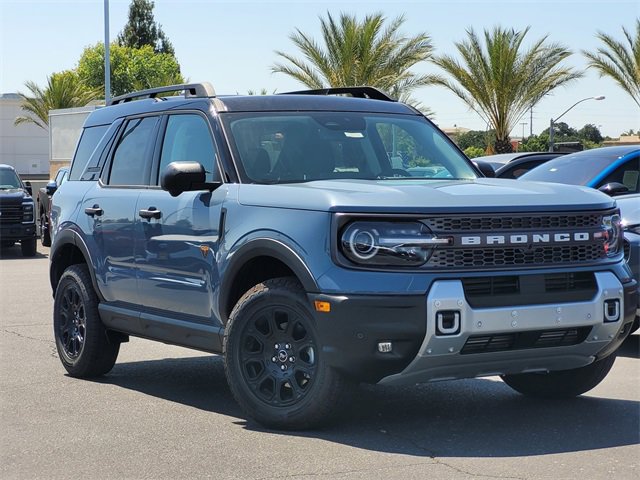 New 2025 Ford Bronco Sport Badlands w/ Badlands Tech Package image 1