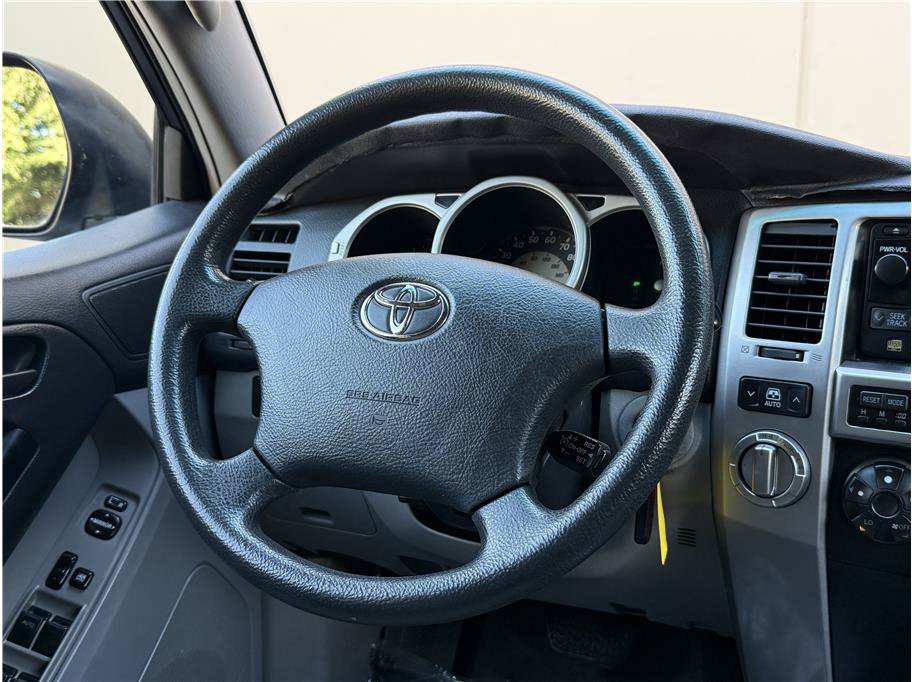 Used 2003 Toyota 4Runner Sport AWD/4WD image 8