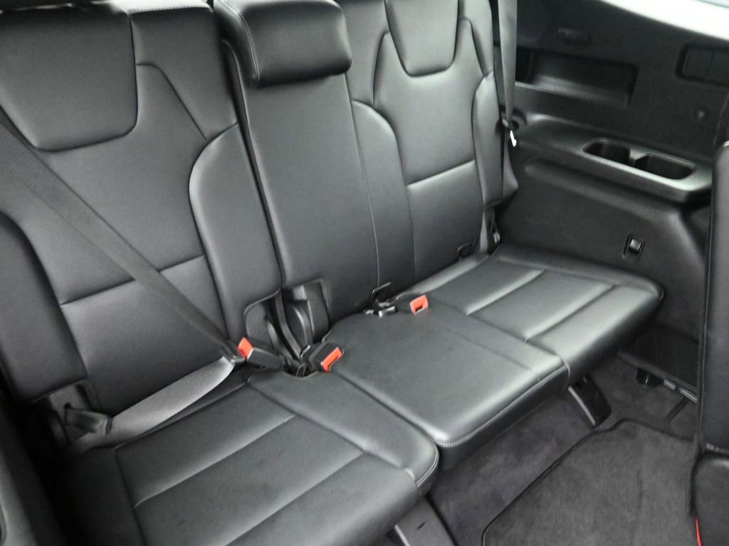 Used 2025 Kia Telluride S image 9