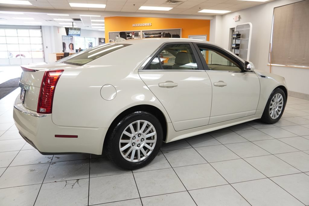 Used 2011 Cadillac CTS Luxury AWD/4WD image 10