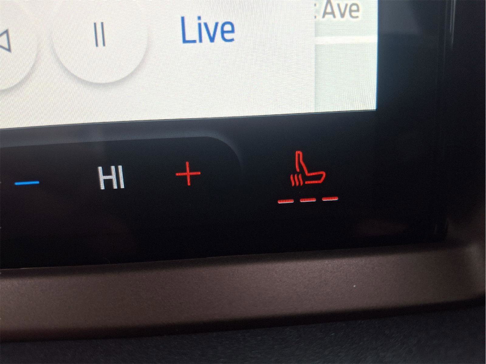 Used 2025 Ford Bronco Sport Outer Banks w/ Outer Banks Tech Package+ AWD/4WD image 28