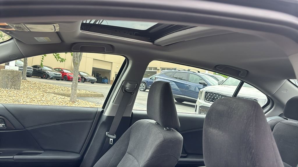 Used 2014 Honda Accord EX image 26