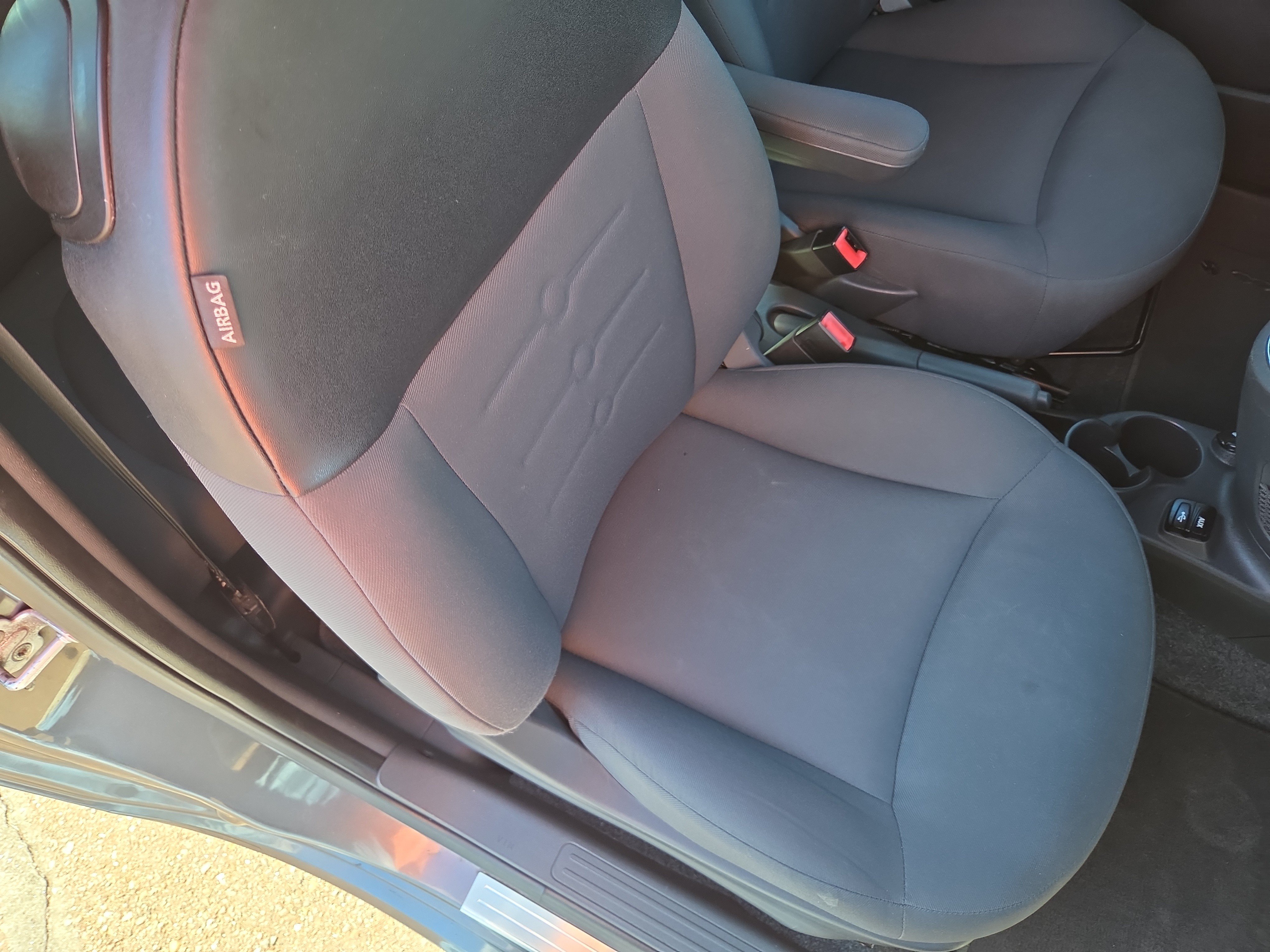 Used 2015 FIAT 500 Pop FWD image 16