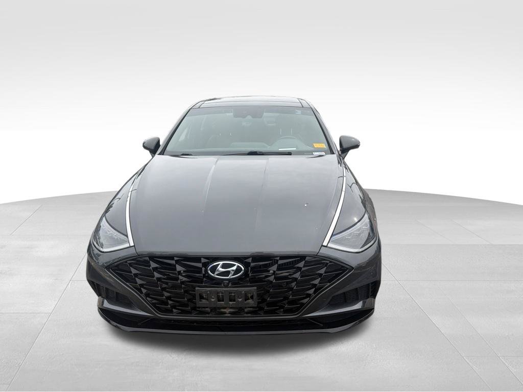 Used 2021 Hyundai Sonata Limited w/ Cargo Package FWD image 2