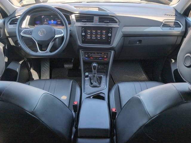 Used 2022 Volkswagen Tiguan SE FWD image 19