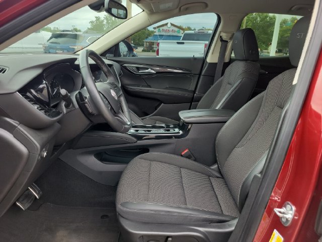 Used 2023 Buick Envision Preferred w/ Sport Touring Package AWD/4WD image 19