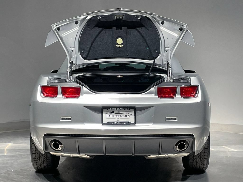 Used 2010 Chevrolet Camaro LT RWD image 37