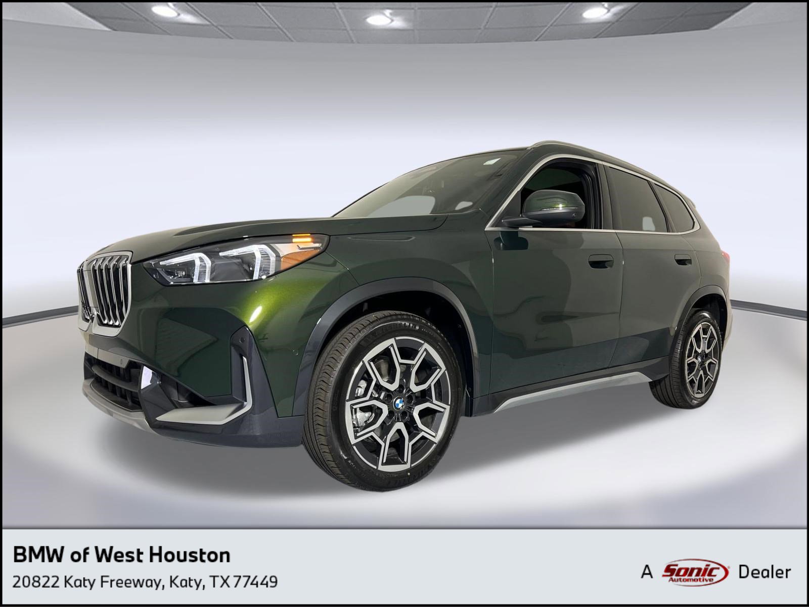 Used 2025 BMW X1 xDrive28i w/ Premium Package AWD/4WD image 1