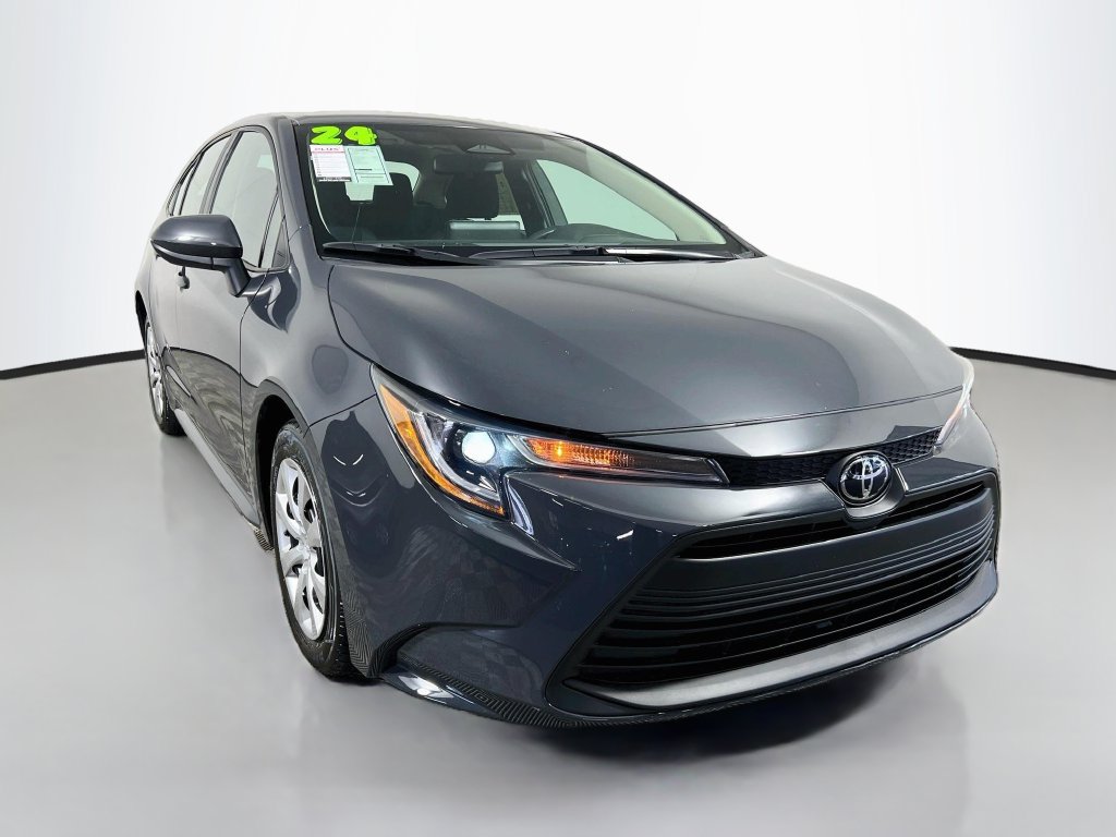 Used 2024 Toyota Corolla LE FWD image 1