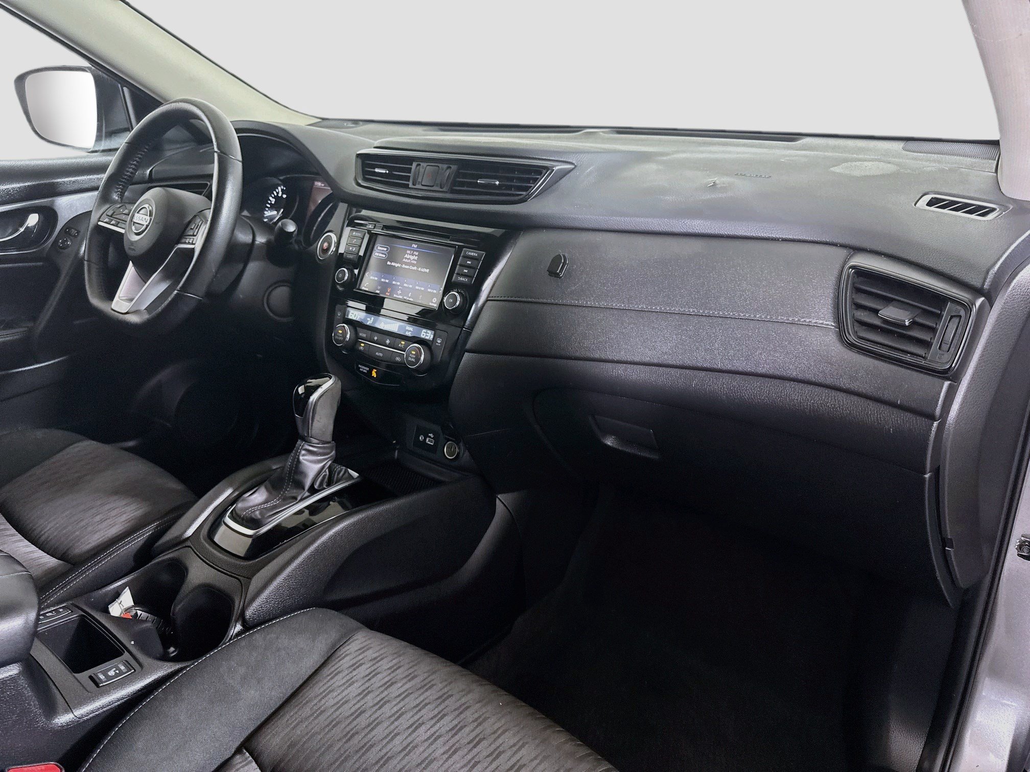Used 2020 Nissan Rogue SV AWD/4WD image 30
