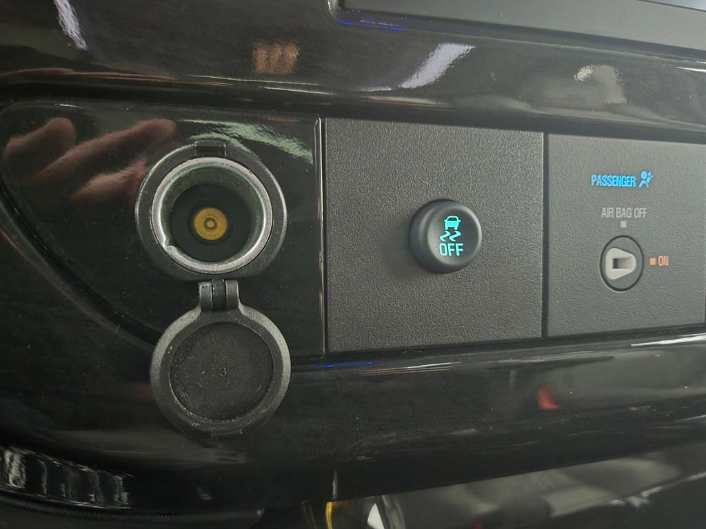 Used 2020 Chevrolet Express 2500 Extended w/ Enhanced Convenience Package image 30