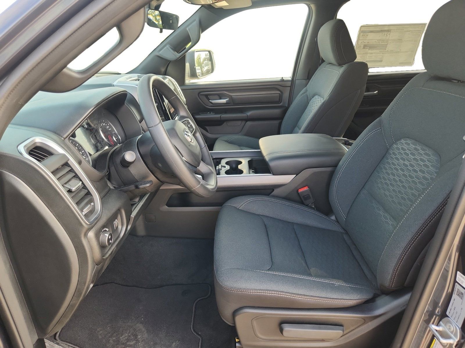 New 2026 RAM 1500 Express AWD/4WD image 12