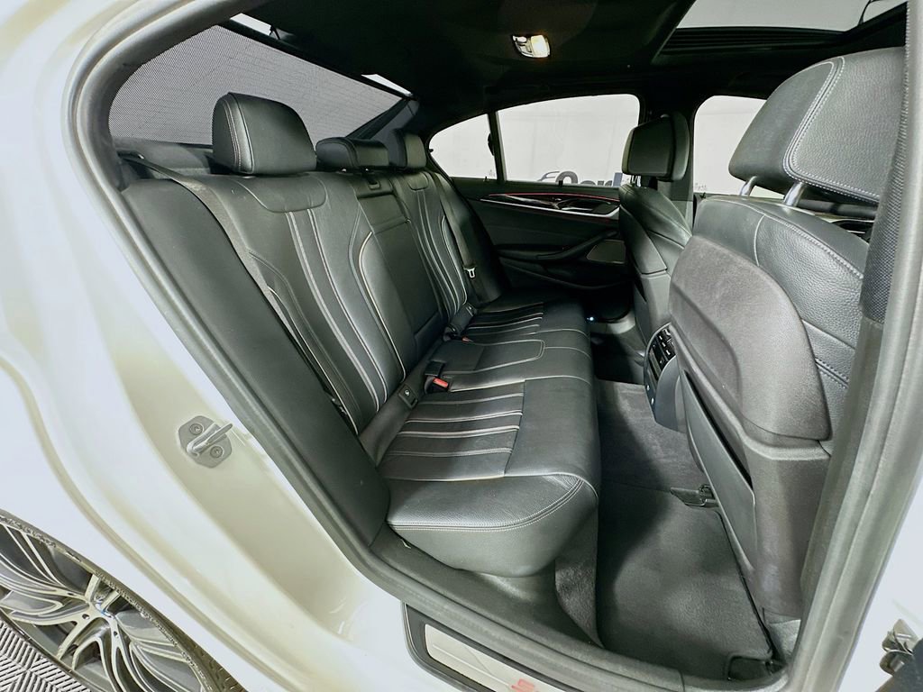 Used 2017 BMW 540i image 33