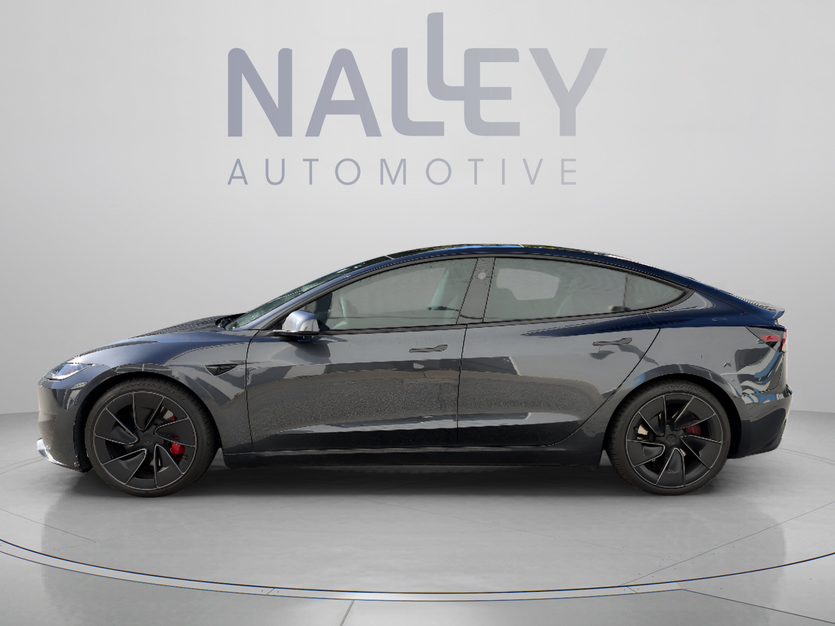 Used 2025 Tesla Model 3 Performance AWD/4WD image 2