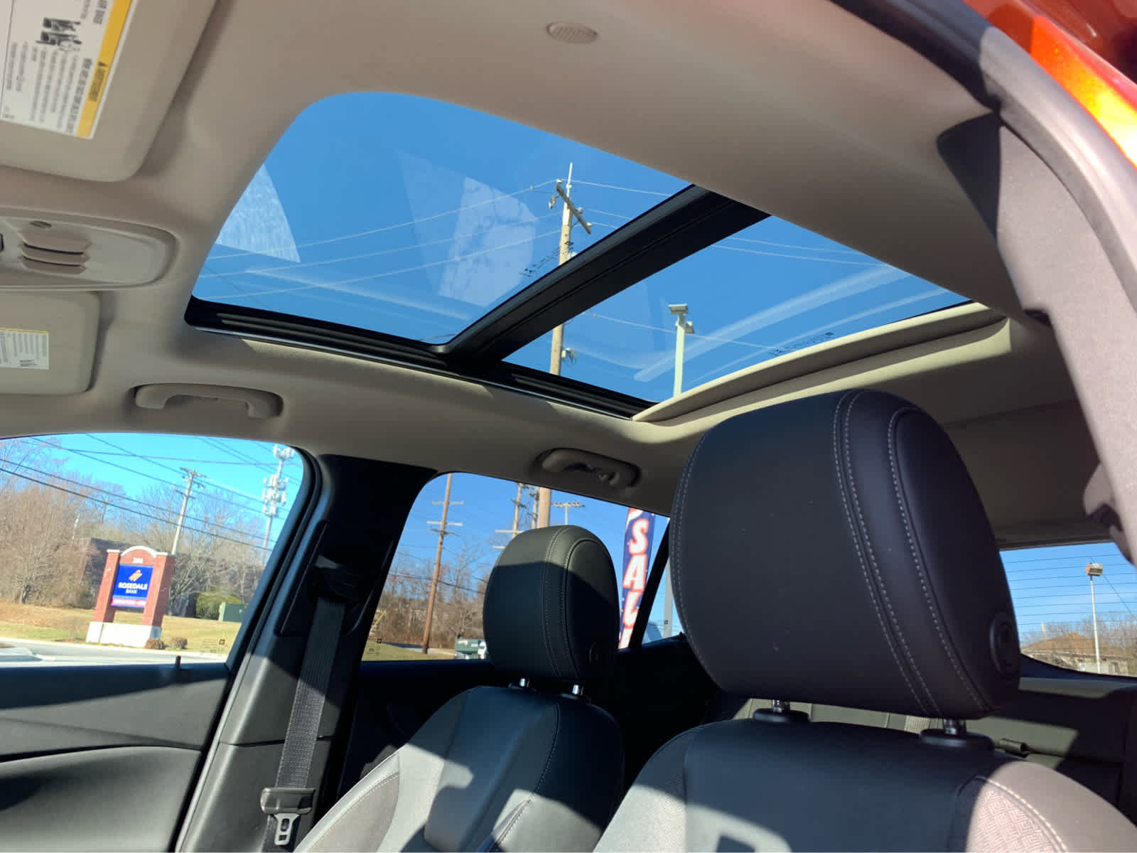 Used 2022 Buick Encore GX Select w/ Experience Buick Package image 26